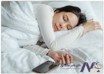 How-to-sleep-properly-after-hernia-surgery نحوه صحیح خوابیدن بعد از عمل فتق