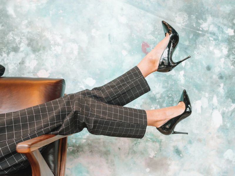 تاثیر پوشیدن کفش پاشنه بلند بر واریس